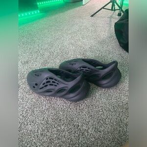 size 13 yeezy foam runners
